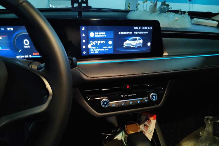 Used Ford Escort 2021 1.5L Automatic Diamond Edition
