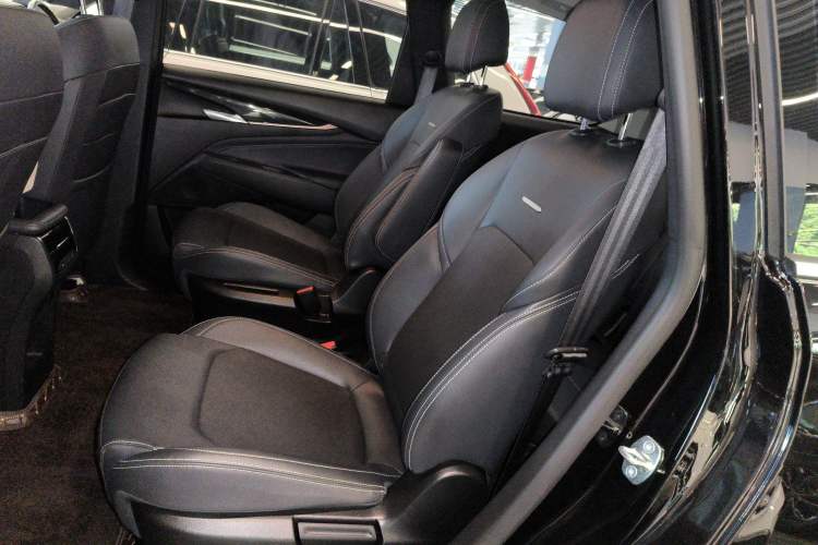 Used SAIC MAXUS G50 2024 Facelift PLUS 1.5T Happiness-Recommended Automatic Start-Up Version
