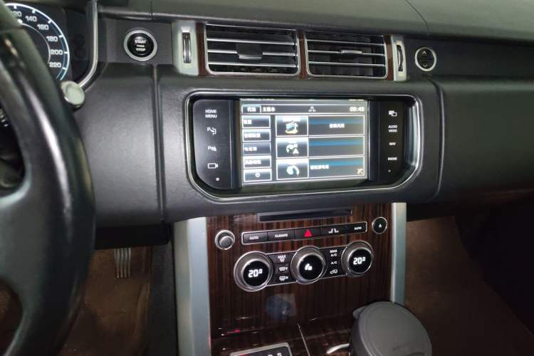 Used Land Rover Range Rover 2014 3.0 SC V6 Vogue