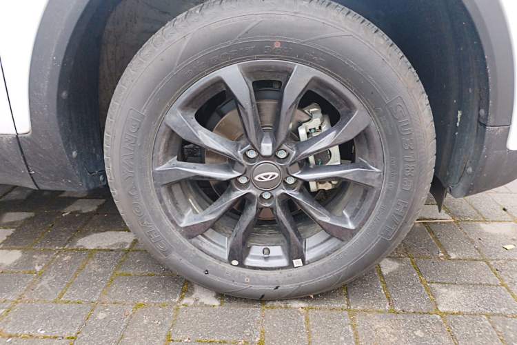 Used Chery Tiggo 5x 2025 1.5L CVT Excellence Edition Right Front Wheel Hub