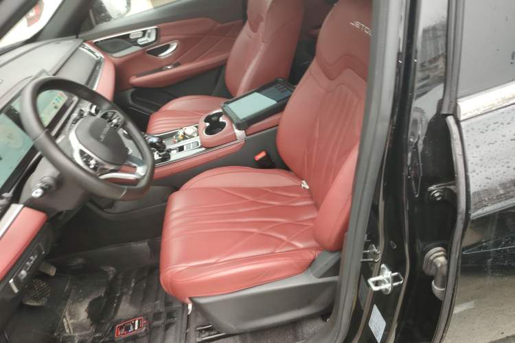 Used JETOUR X70 PLUS 2025 1.5T ZhiZhen Pailong Edition 7-Seater