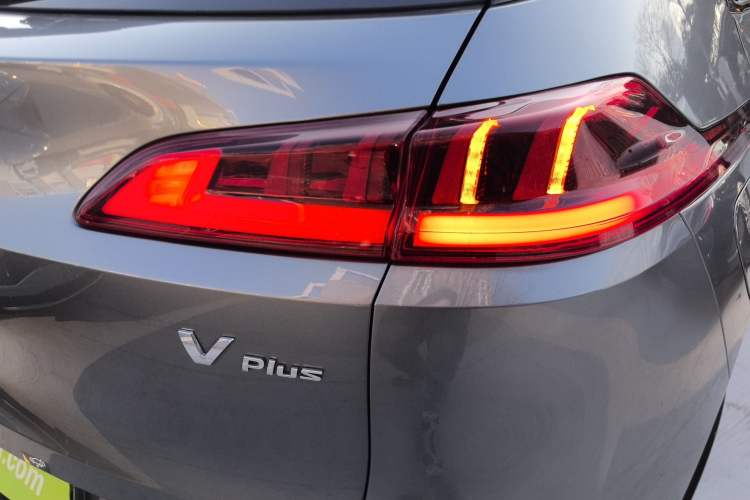 Used AION V 2022 Plus 70 Smart Edition Ternary Lithium Exterior 2