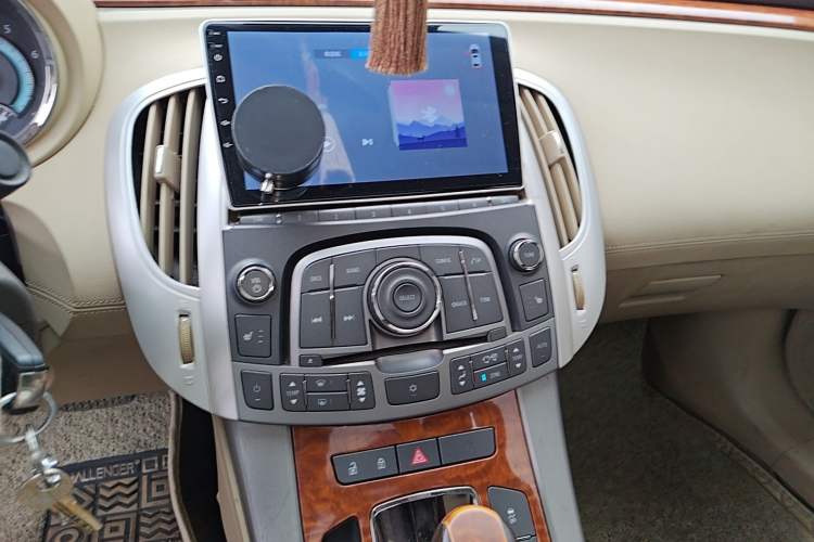 Used Buick LaCrosse 2012 eAssist 2.4L Elegance Edition