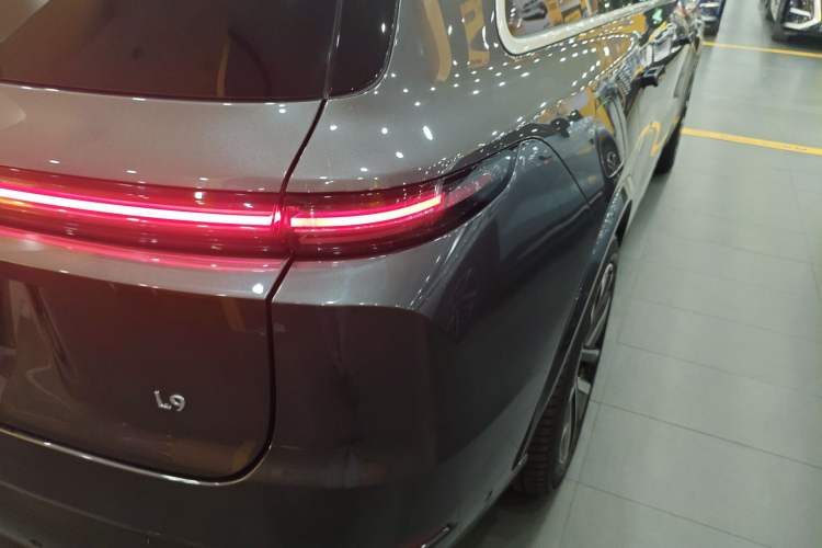 Used Li Auto L9 2022 Max model