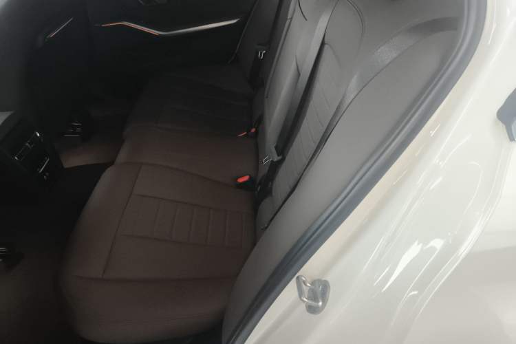 Used BMW 3 Series 2021 Restyled 325Li M Sport Package
