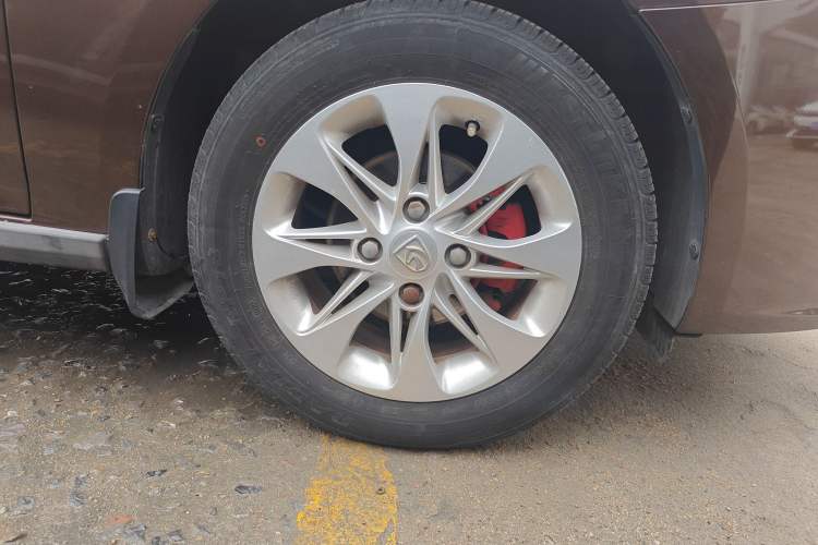 Used Baojun 610 2014 CROSS 1.5L Manual Comfort Model