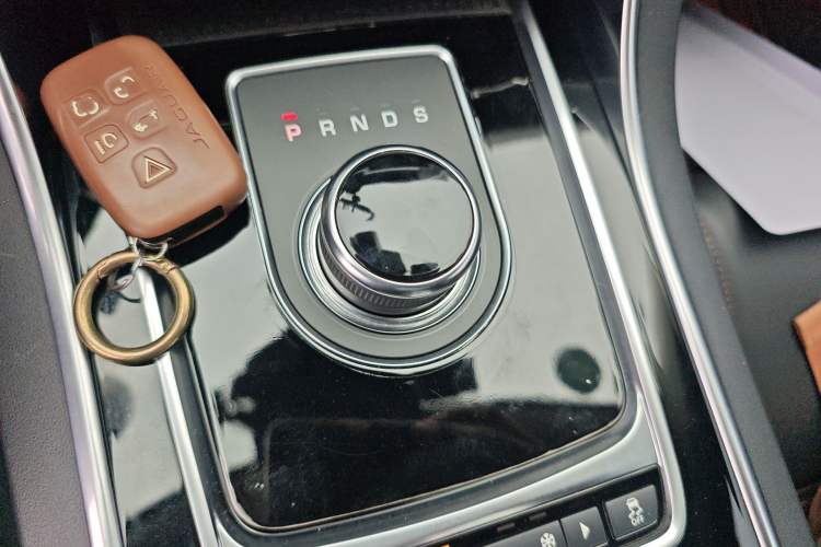 Used Jaguar XEL 2019 2.0T 200 PS Luxury Edition