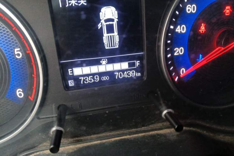 Used Dongfeng Ruichi 2021 2.4T Diesel 4x4 Base Version YCY24165-61