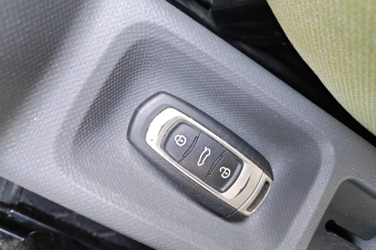 Used Geely Galaxy Panda 2024 Panda Mini 200km Endurance Bear