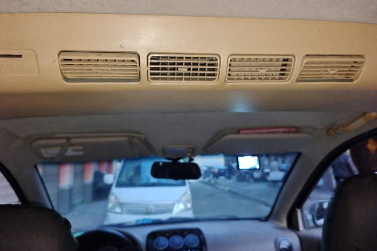 Used Wuling Hongguang 2010 1.2L Practical Version China IV
