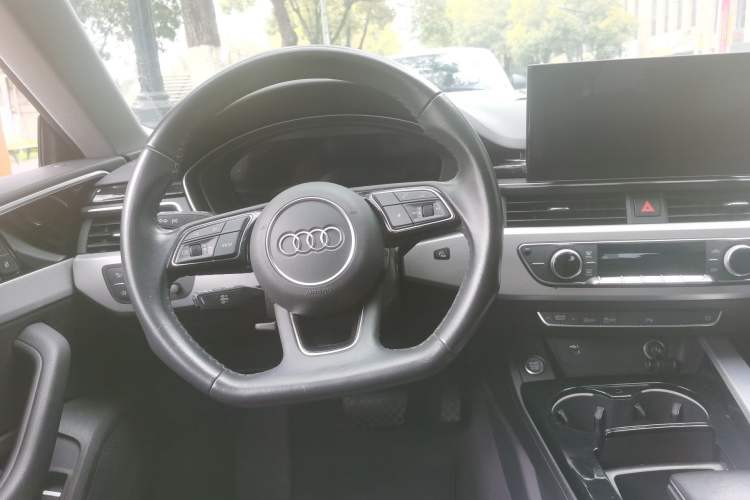Used Audi A5 2022 Sportback 40 TFSI Fashionable and Dynamic Model Steering Wheel