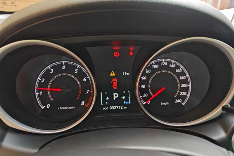 Used Mitsubishi ASX 2018 2.0L CVT Two-Wheel Drive Deluxe Edition