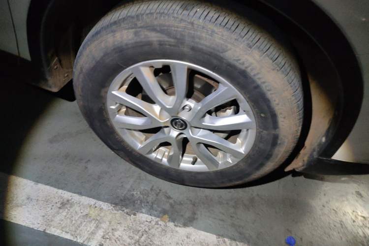 Used Nissan X-Trail 2019 2.0L CVT Smart Connect Comfort Edition 2WD Right Front Wheel Hub