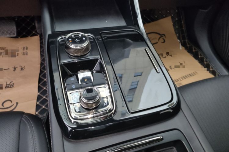 Used Ford Equator Sport 2023 EcoBoost 170 Platinum Edition Gear Lever