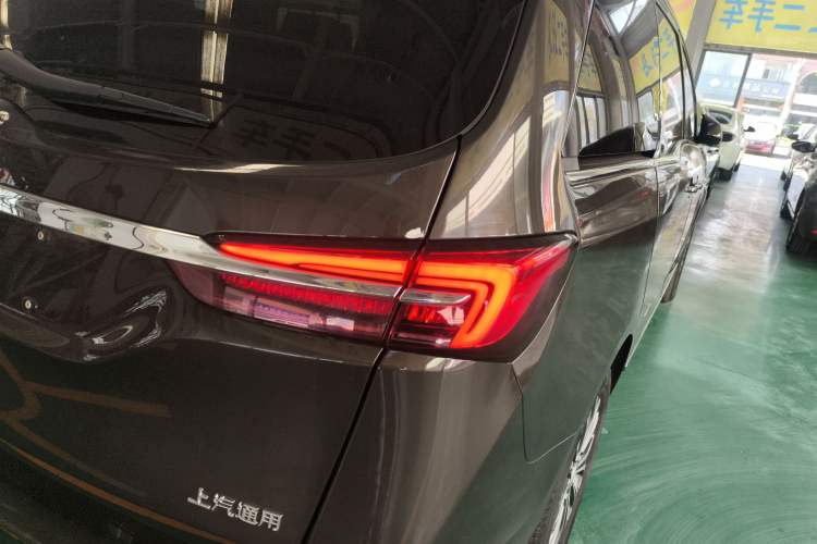 Used Buick GL8 2021 Land Cruiser Executive 652T Premium Model
