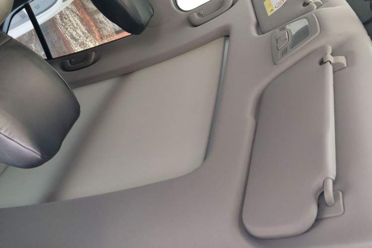 Used Baojun 510 2017 1.5L Automatic Luxury Model Headliner