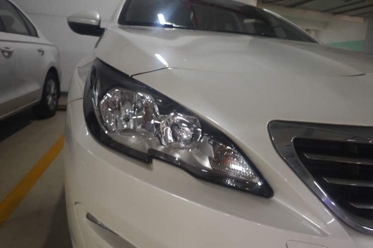 Used Peugeot 408 2018 Revised 350THP Automatic Luxury Edition
