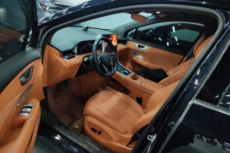 Used Hima H5 2025 Model Range-Extending Pro Left Front Seat