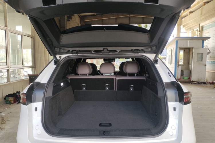 Used Chery Tiggo 9 2025 2.0T Automatic Two-Wheel Drive Luxury Edition 5 Seats