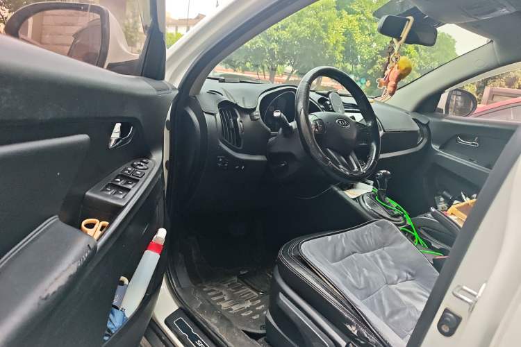 Used Kia Sportage R 2014 2.0L Automatic Two-Wheel Drive DLX
