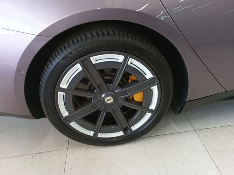 Xiaomi Auto SU7 2024 Rear-Drive Ultra-Long Range Advanced Pro-Level Intelligent Driving Version — снимка 11