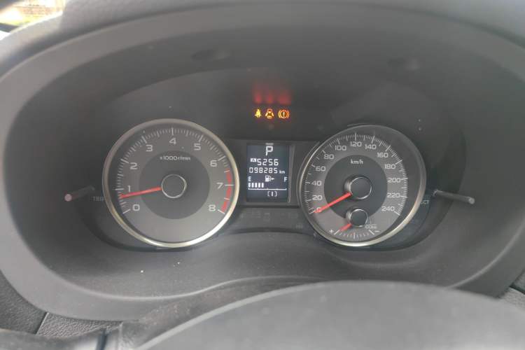 Used Subaru Forester 2014 2.0i Automatic Luxury Edition Instrument Cluster