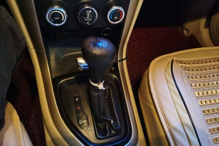 Used Haima S7 2015 2.0L Automatic ZhiShang Version
