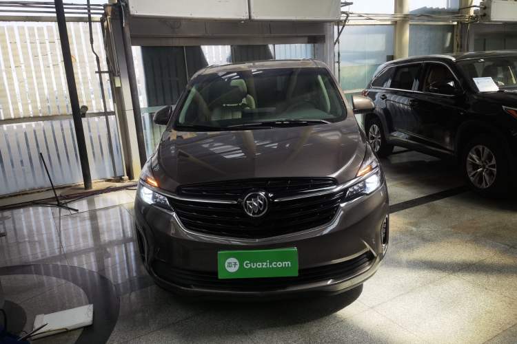 Used Buick GL8 2021 Land Cruiser Executive 652T Premium Model
