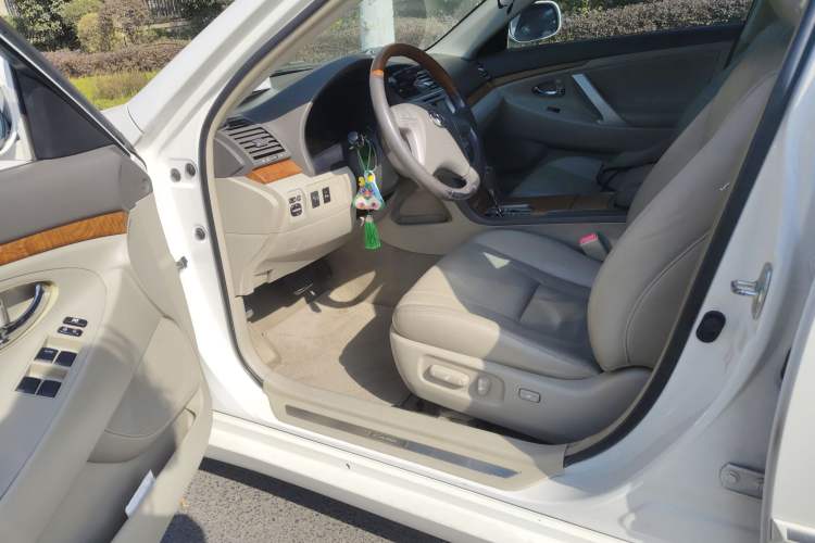 Used Toyota Camry 2011 200G Classic Anniversary Edition