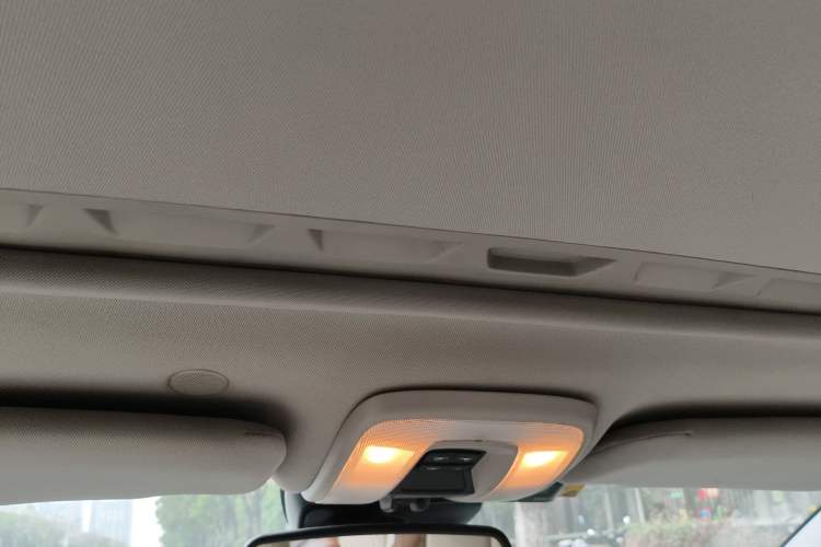 Used Volvo S60 2014 S60L 2.0T Zhiyuan Edition