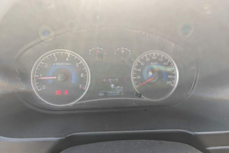 Used Dongfeng Fengon 330 2014 1.5L Manual Utility Version DK15 Instrument Cluster