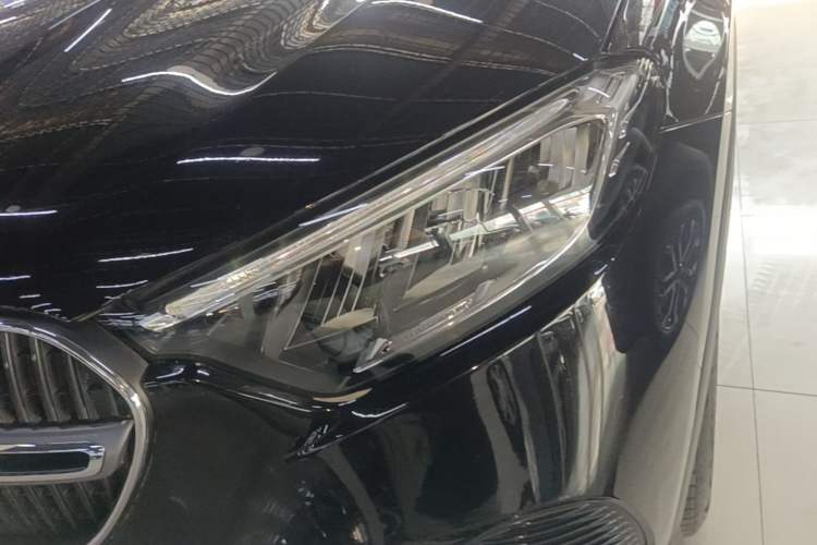 Used Mercedes-Benz GLC 2023 GLC 260 L 4MATIC Dynamic Edition 5-seater