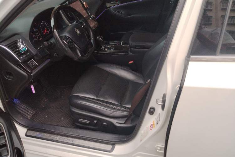 Used Toyota Crown 2015 2.0T Elite Edition