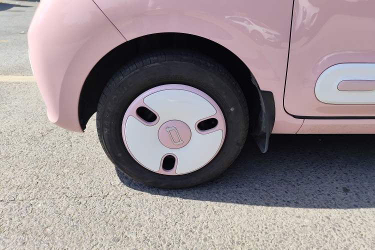 Used Bestune Pony 2025 222km Range Agile Horse
