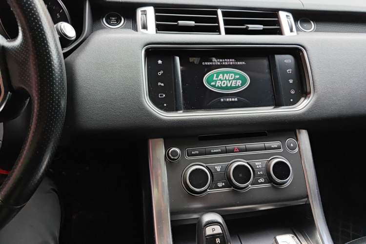 Used Land Rover Range Sport 2016 3.0 SC V6 SE
