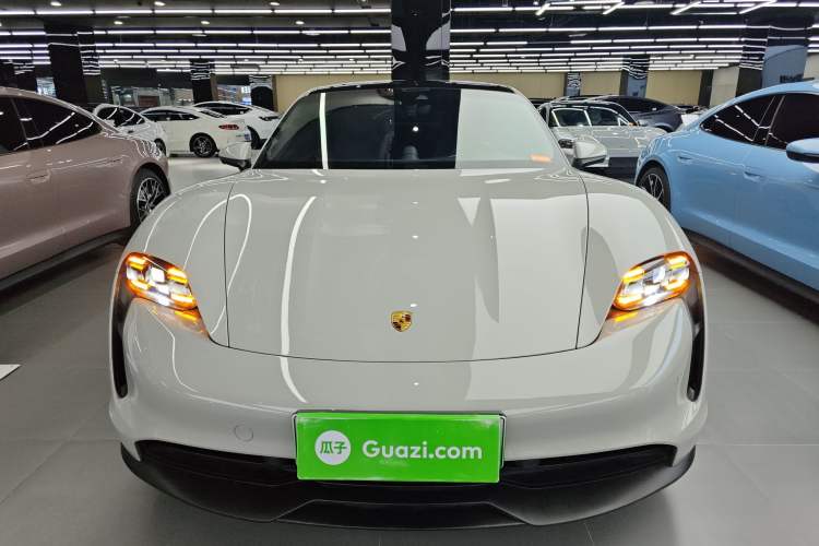 Used Porsche Taycan 2022 Taycan Front