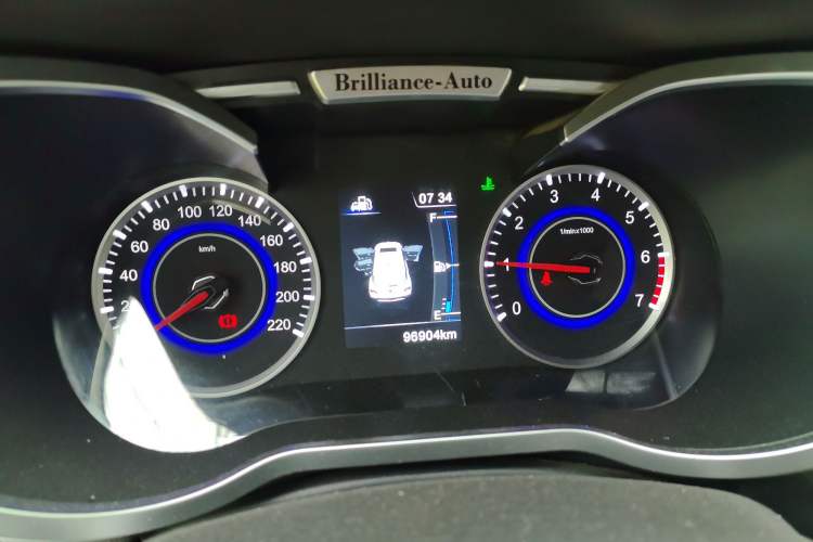 Used Brilliance V3 2016 1.5L Manual Smart Version
