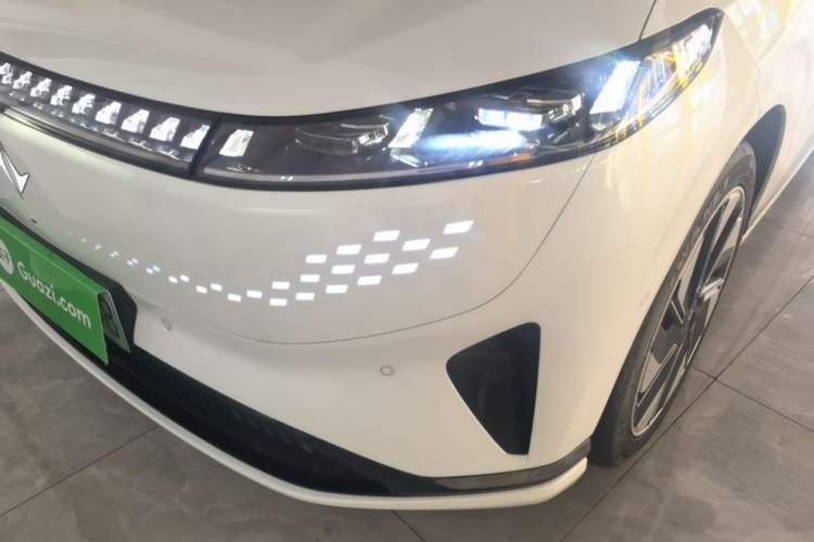 Used Dongfeng eπ eπ008 2024 636Max All-Electric Version 6 Seats
