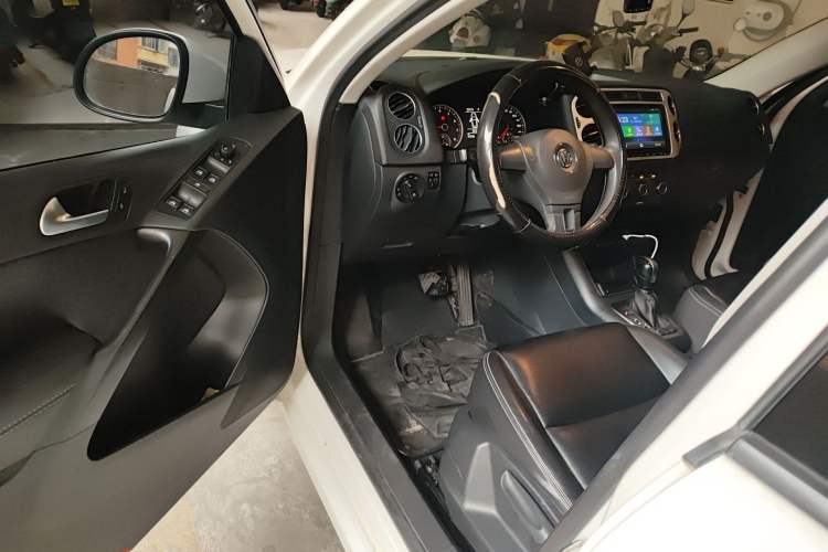 Used Volkswagen Tiguan 2017 300TSI Automatic Two-Wheel Drive Silk Road Luxury Edition