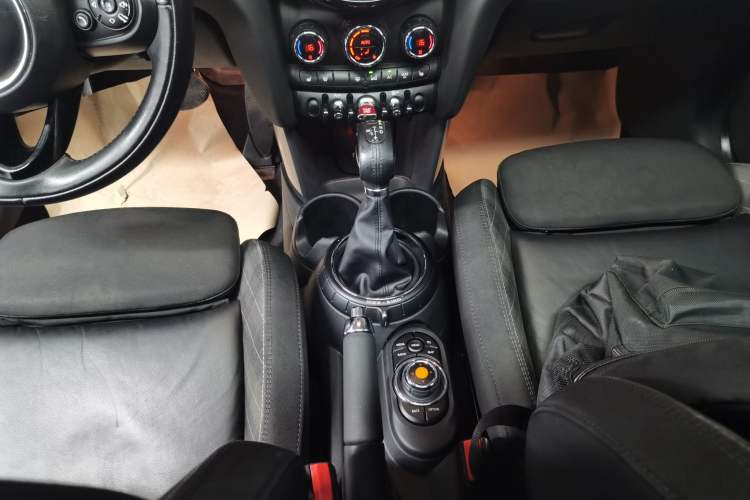 Used MINI 2014 1.5T COOPER Excitement
