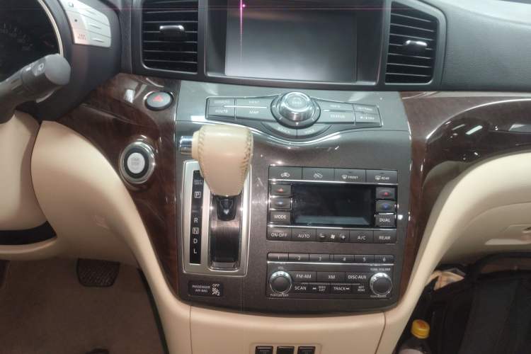 Used Nissan Quest 2015 3.5L SL