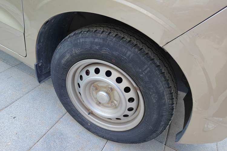 Used Wuling Rongguang V 2019 1.5L Practical Model China VI LAR
