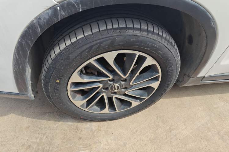 Used GAC Trumpchi GS4 2017 235T G-DCT Two-Wheel Drive Elite Edition
