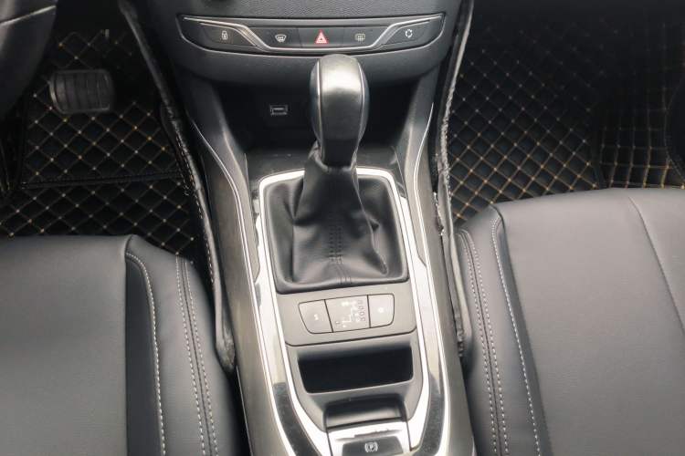 Used Peugeot 408 2014 1.8L Automatic Luxury Edition