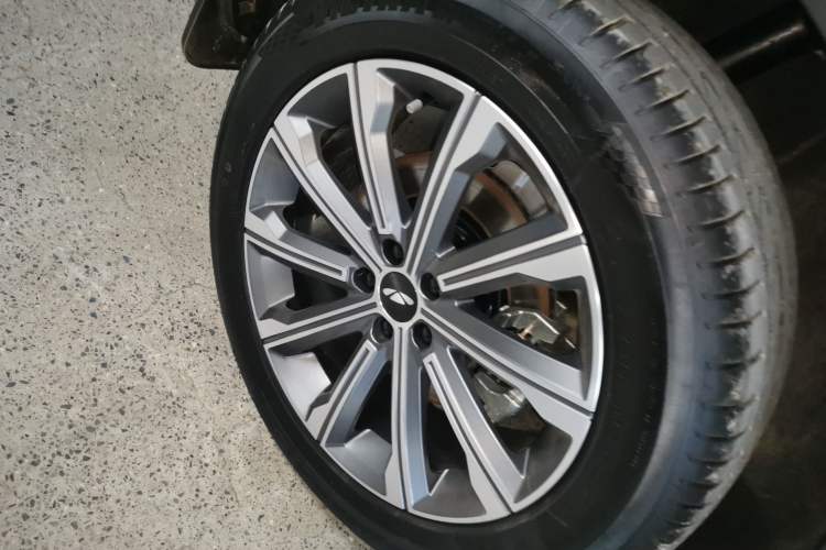 Used Chery Fengyun T9 2025 120 Long-Range Luxury Version 7 Seats Lithium Iron Phosphate Exterior 5