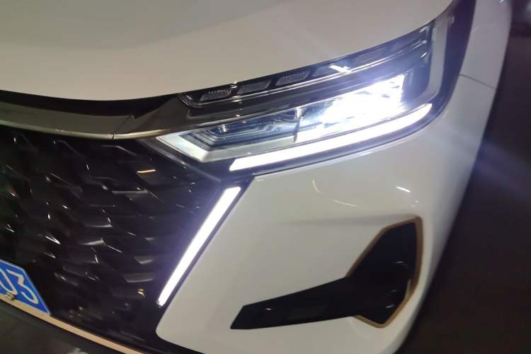 Used Chery Tiggo 8 PRO 2024 Champion Edition 390T Two-Wheel Drive Peak Version 5 Seats