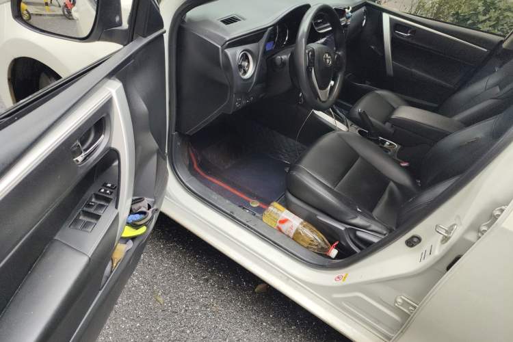 Used Toyota Levin 2017 Revised 185T CVT Elite Edition China V Standard