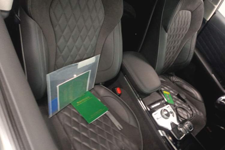 Used Hongqi HS5 2019 2.0T Smart Connect Flagship Edition
