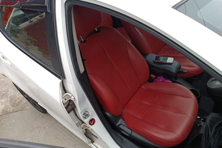 Used Mazda 2 2012 Hatchback Xuan Dong 1.5L Automatic Value Edition