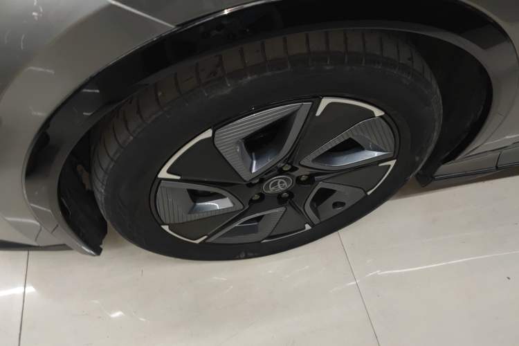 Used Toyota bZ3 2023 616 km Long-Range PRO
